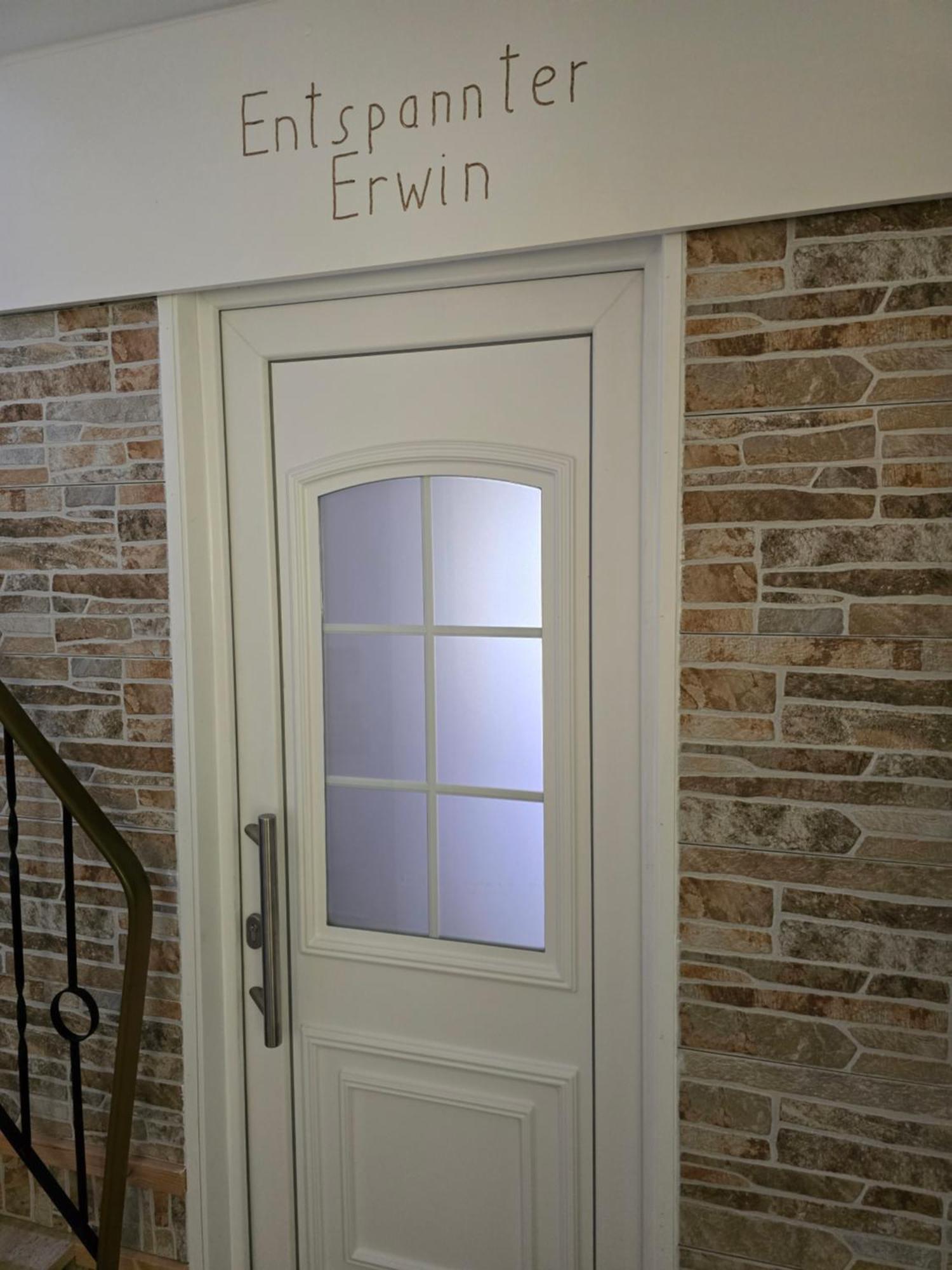 Apartment Entspannter Erwin In Ruhiger Waldrandlage Mit Balkon Und Kamin Marburg